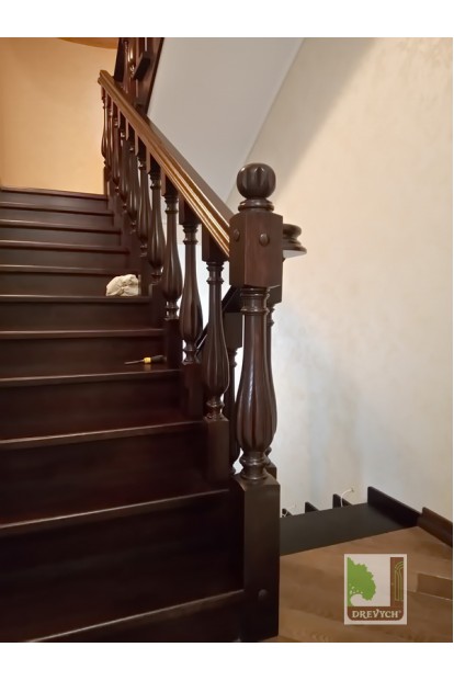 Graceful staircase